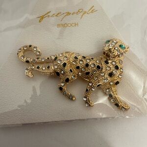 Free People Salvatore Brooch Leopard Rhinestone Gold Color 3D NWT